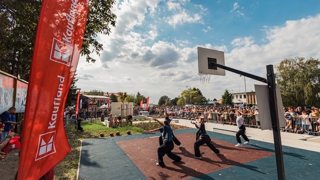 thumbnail_Otvorenie  K Parku v Leviciach sa nieslo v duchu zábavy aj pohybu.jpg