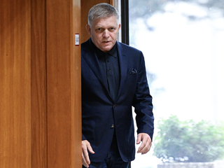 mimoriadne rokovanie vlády-premiér 