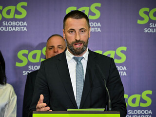 Marián Viskupič