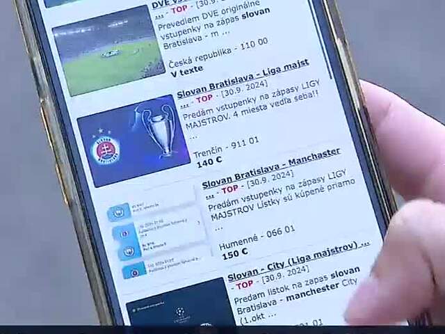 Pozor na podvodníkov. Lístky na Slovan s Manchestrom predávajú aj za 500 eur