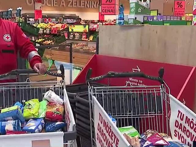 Ľudia majú opäť príležitosť ukázať svoje veľké srdcia. Prispieť môžete v zbierke Pomáhame potravinami 