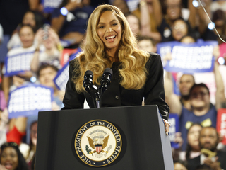 Beyonce - Harris