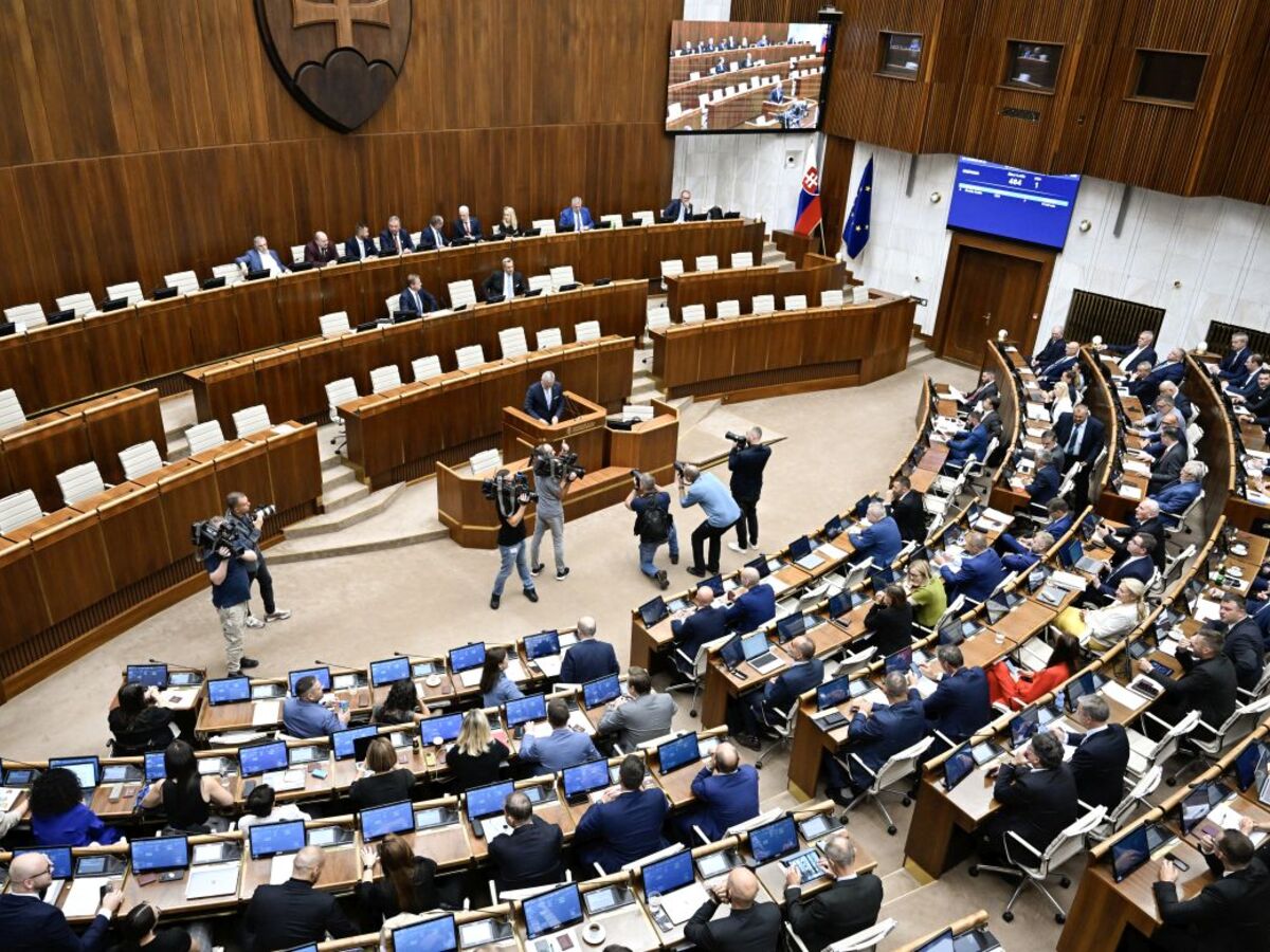 nrsr parlament
