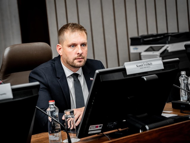 Minister zdravotníctva a lekárski odborári si opäť sadnú za stôl. Stretnutie sa uskutoční budúci týždeň