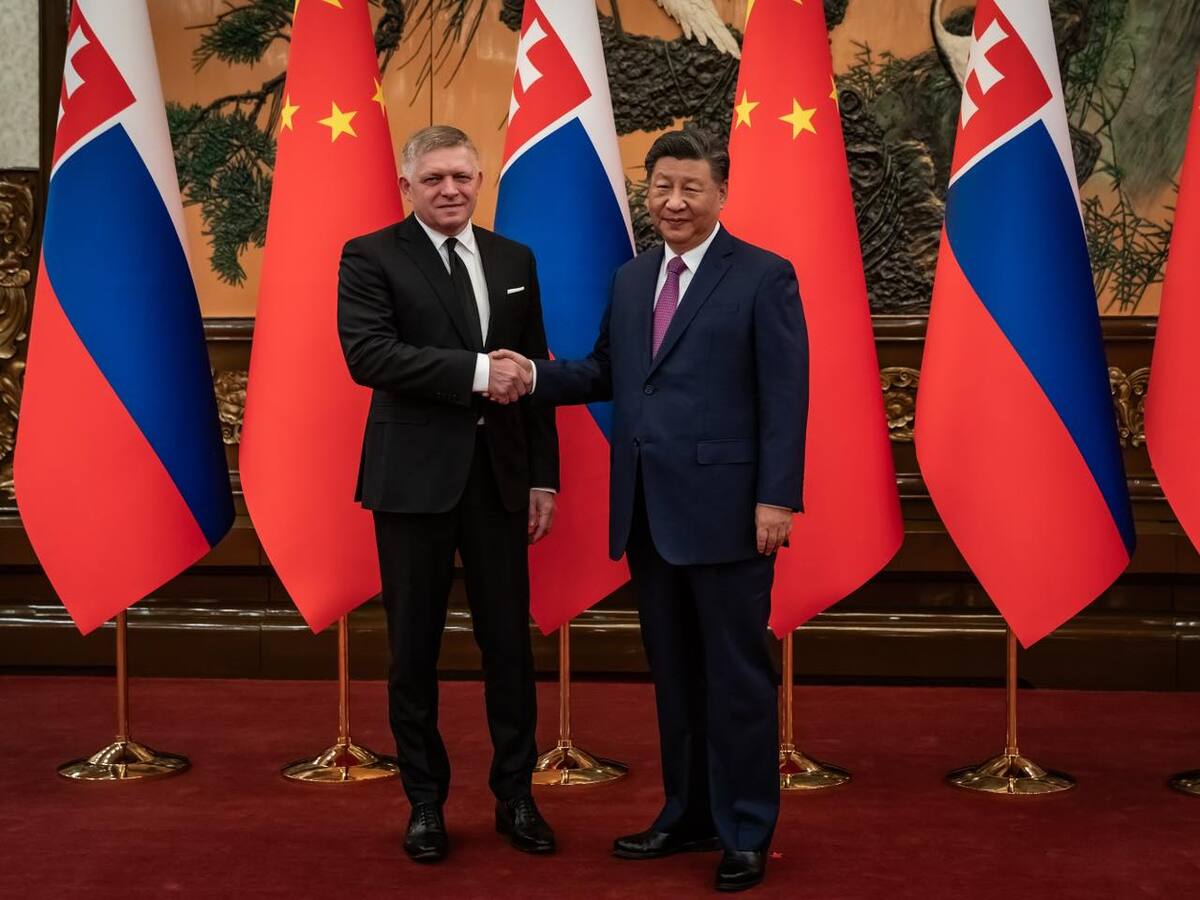 Robert Fico Si Ti ping 