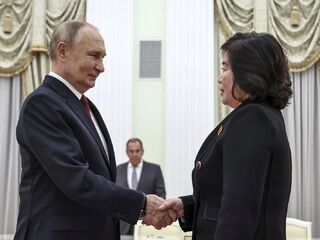 putin severna korea ministerka