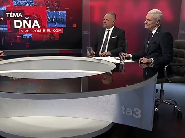 Občania USA volia budúcnosť sveta