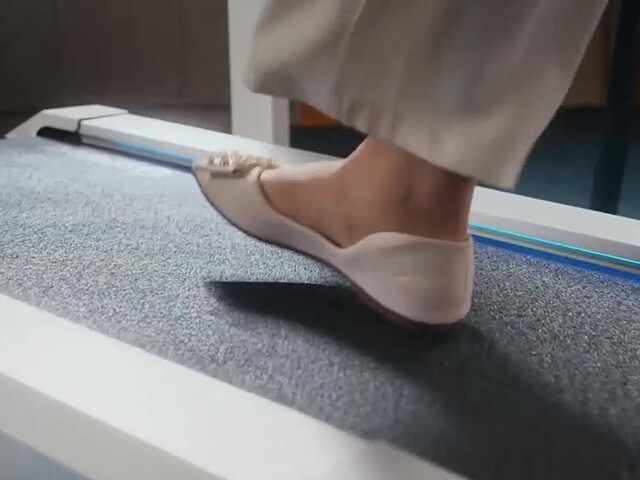 Bežecký pás CyberPad sa zameriava na nenápadné cvičenie v práci