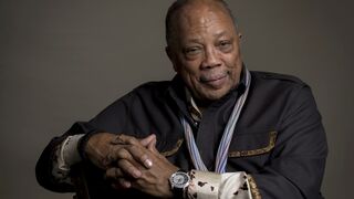 Odišiel hudobný génius Quincy Jones. Spolupracoval s Michaelom Jacksonom a získal 28 cien Grammy