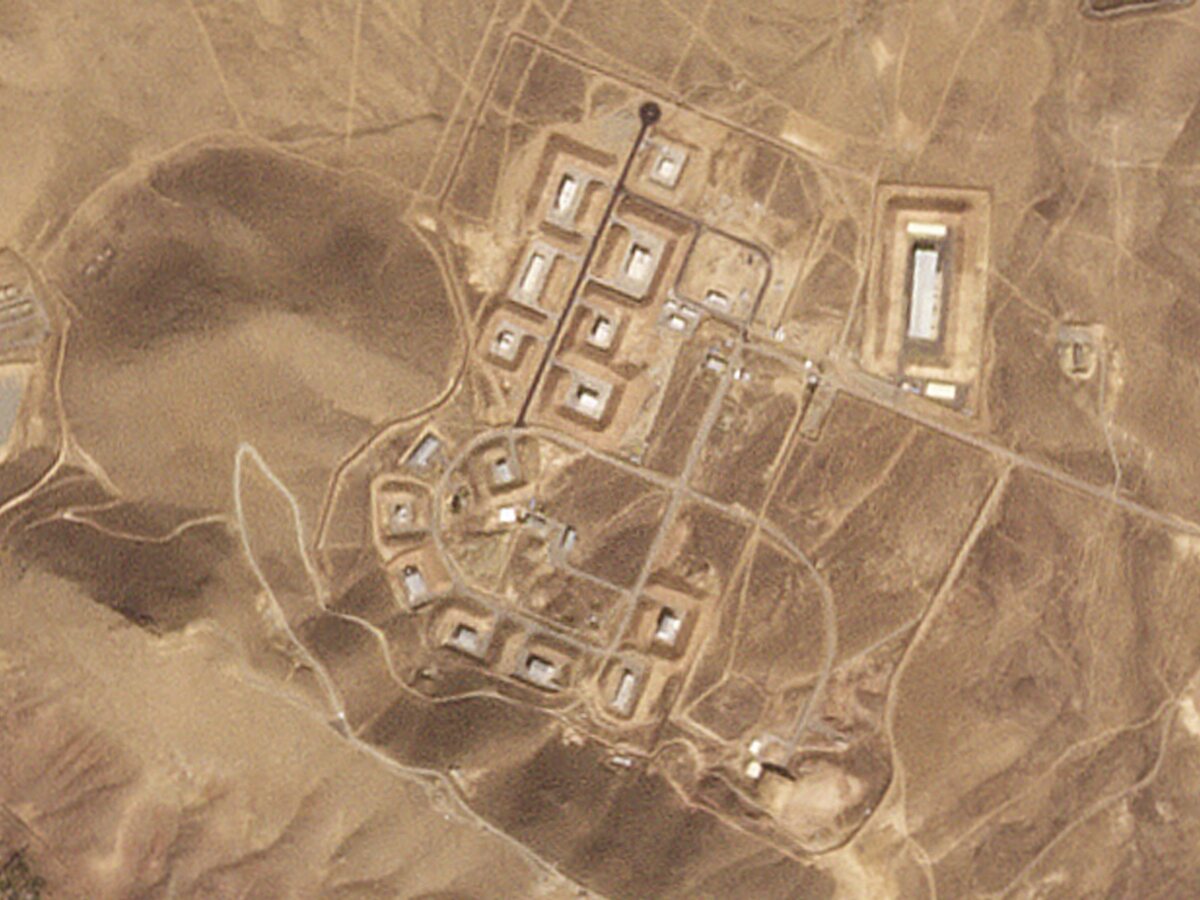 Irán