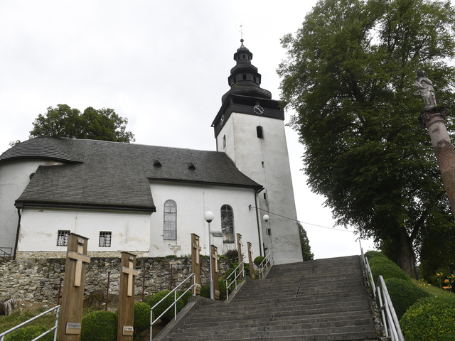 Na Považí zachraňujú jednu z najvýznamnejších pamiatok. Havarijný stav strechy si vyžiadal okamžitý zásah