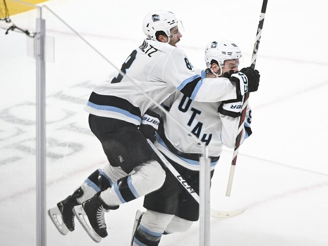 NHL: Montreal prehral s Utahom po predĺžení. Boston podľahol Vancouveru