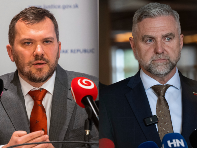 Huliak späť v hre aj s ministerstvom? Gašpar: Možno, ak sa vráti do SNS. Vládna kríza vyhovuje Ficovi, myslí si Karas 