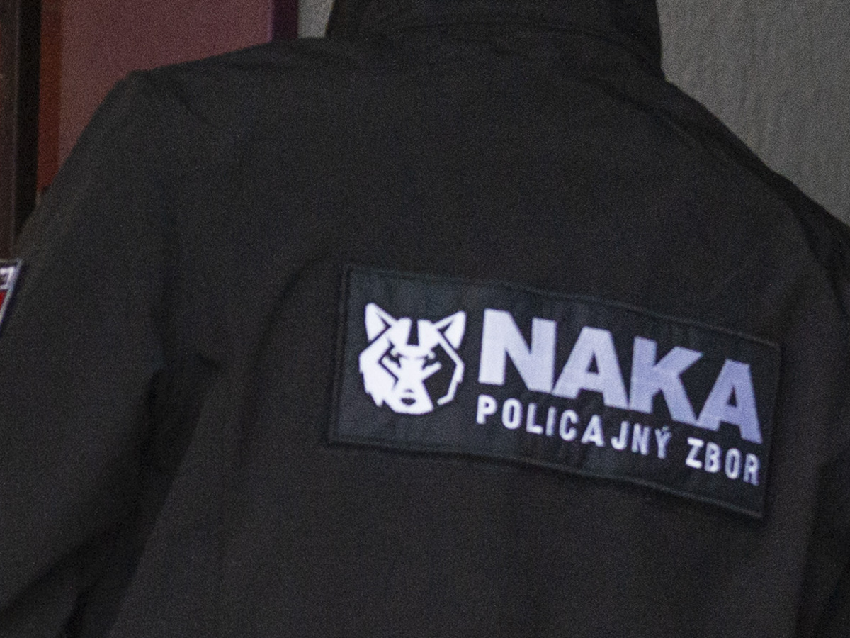 príslušník naka.jpg