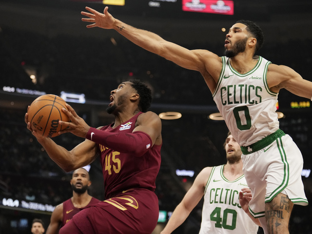 Cavaliers majú naďalej najlepšiu bilanciu v NBA. Zvíťazili doma nad obhajcom titulu Bostonom Celtics