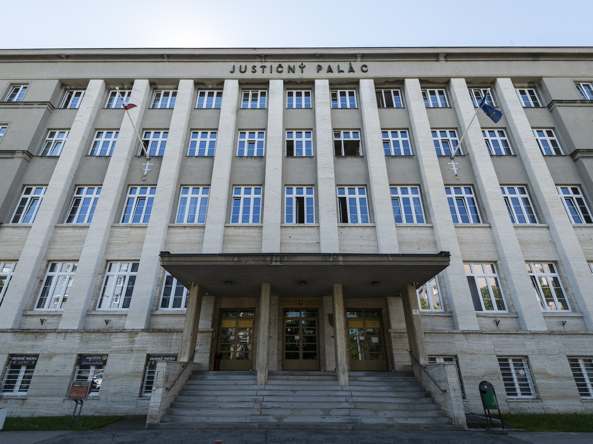 justičný palác.jpg