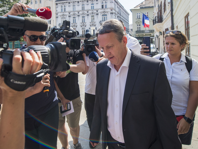 Predsedom ŠTS sa opäť stal Truban. Jeho bývalé šéfovanie poznačilo kontroverzné rozhodnutie v Bödörovej kauze
