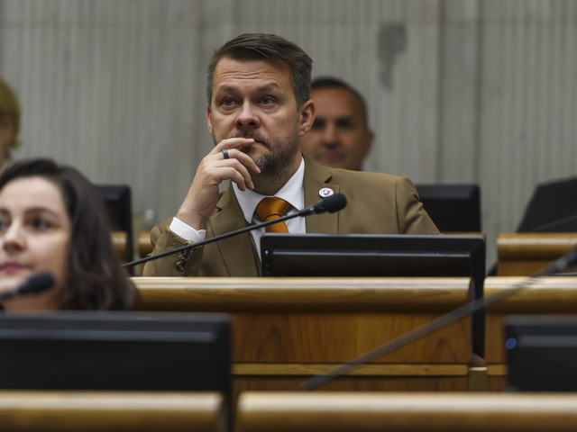 Olympijský výbor podporuje zákony o športe z dielne SNS. Kritizuje poslanca Migaľa, pridali sa aj Šatan či Tóth
