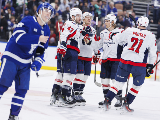 NHL: Fehérváry s Tatarom zaznamenali víťazstvo. Washington triumfoval na ľade Toronta