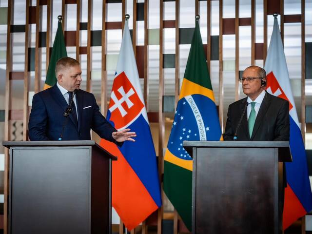 VIDEO: Zle napísaný prejav alebo tréma? Brazílsky viceprezident označil Fica za premiéra Juhoslávie