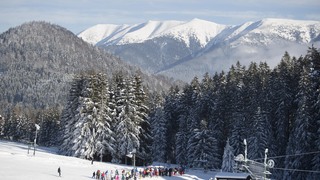 Sneh chýba, atrakcie pribúdajú. Donovaly nepotrebujú poriadnu zimu, chcú žiť športom celoročne