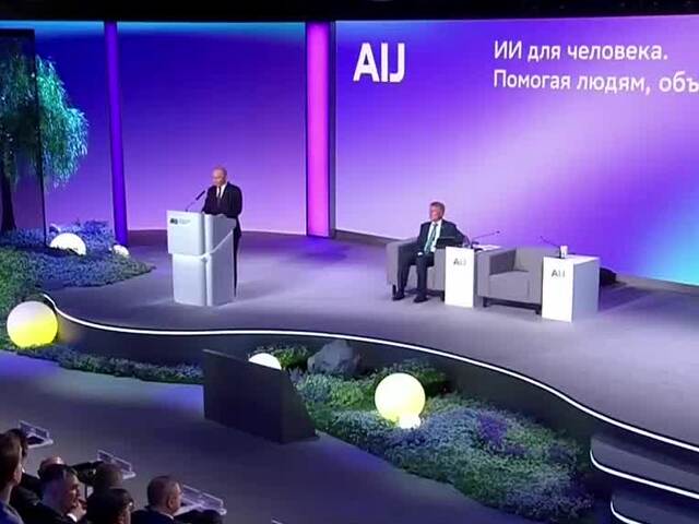 Rusko pre sankcie hľadá riešenia v AI. Putin si myslí, že umelá inteligencia pomôže k obranyschopnosti krajiny