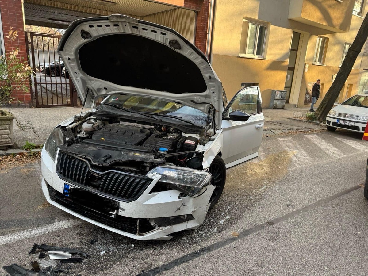 šeligovo auto.jpg