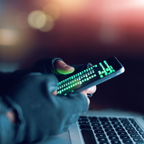 špehovanie mobil hacker 