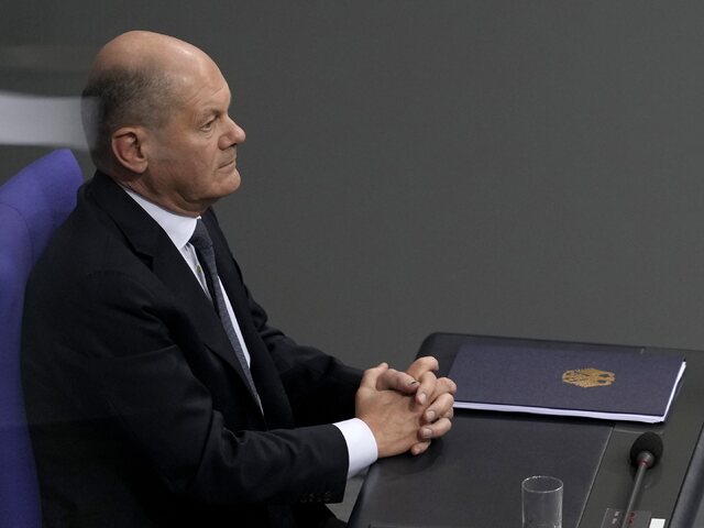 Nemecký kancelár Scholz nedostal dôveru poslancov. Krajinu čakajú predčasné voľby
