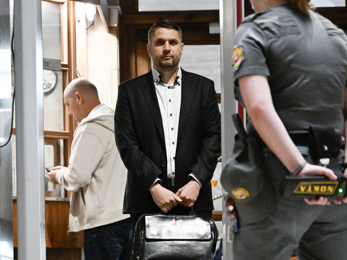 Obžalovaný advokát Adam Puškár
