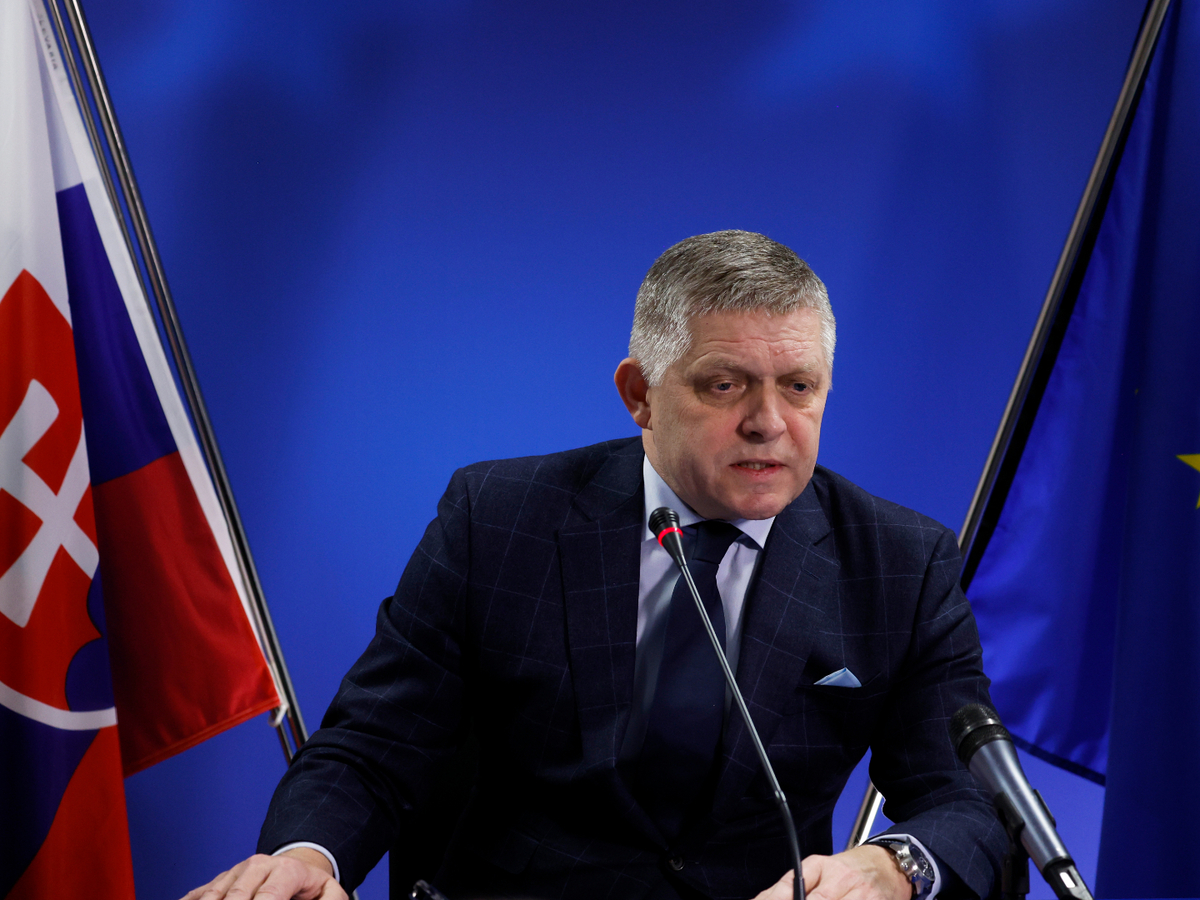 fico na samite lídrov.jpg