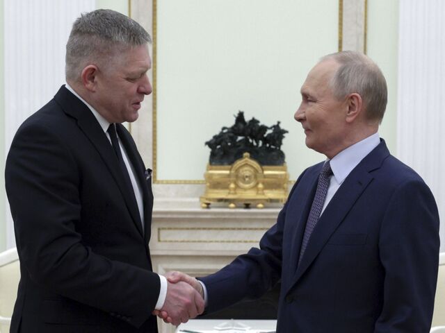 Fico s Putinom sa nedohodli na ničom, myslí si politológ. Dohoda o plyne skončila predtým, než sa vôbec začala