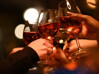 alkohol nápoje bar