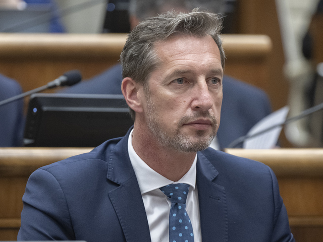 KDH chýbala v prejave prezidenta zmienka o rodinách. Oceňujú však apel na vládu aj odkaz pápeža