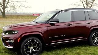 Americká off-road legenda v novom šate. Pozrite si, ako Jeep Grand Cherokee zvládol náročný terén