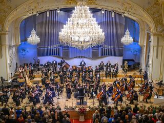 20250101_hymna_filharmonia Slovenská filharmónia (SF) hrá novú verziu štátnej hymny SR počas novoročného koncertu Slovenskej filharmónie v Bratislave 1. januára 2025.