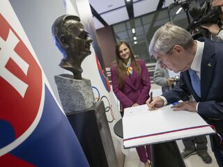 thomas Bach Navsteva_Koferencia_20099450.jpg