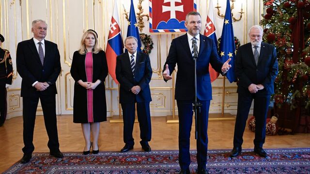 Ktoré tvrdenie o prezidentovi SR podľa Ústavy je správne?