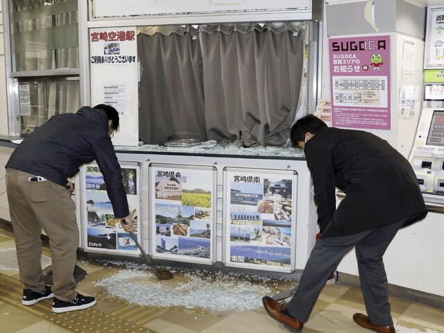 Japonsko zasiahlo silné zemetrasenie. Úrady varujú pred hrozbou opakovaných prívalových vĺn cunami
