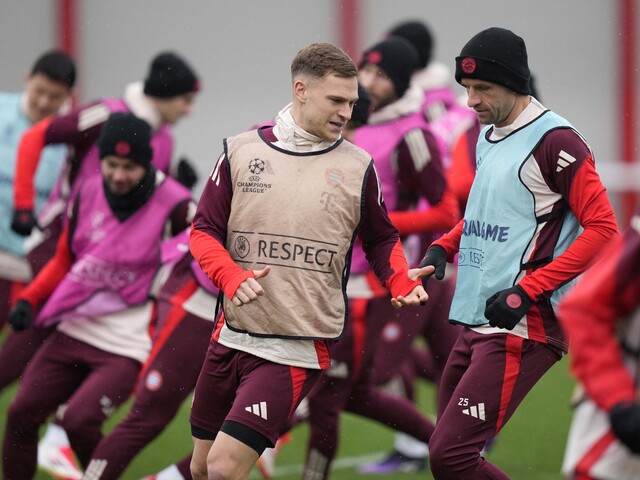 Problémy s brankármi vyriešili. Bayern bude v Lige majstrov bojovať o priamy postup
