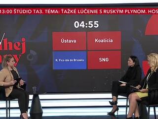 Z DRUHEJ STRANY