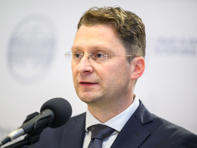 Nemocnica vo Vajnoroch pod paľbou otázok. Odborári žiadajú analýzu aj viac lôžok