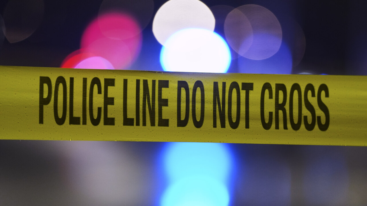 policia usa policajna paska policajti amerika