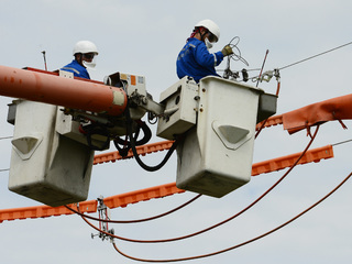 energetik, elektrina, elektrické vedenie, VSE, Východoslovenská energetika