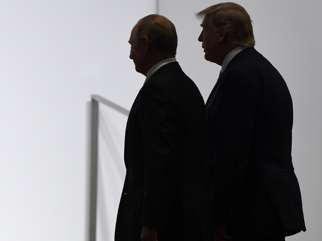Trump kritizuje Putinove útoky na Ukrajinu a hovorí, že sa ruský prezident zbláznil. USA vraj zvažujú nové sankcie