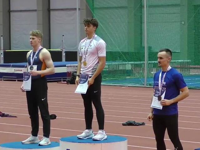 Volko chýbal a tak sa stal majstrom Slovenska na na 60 metrov Federič. Ženský šprint ovládla Viktória Forster 