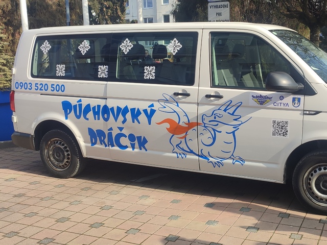 Púchov zavádza novú službu ako prvé mesto na Slovensku. Nedostatok spojov chce vyriešiť minibusmi na zavolanie