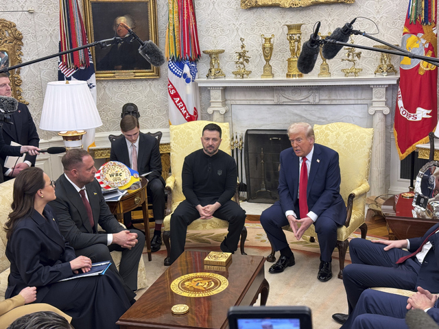 Reportéri opísali atmosféru v Oválnej pracovni. Čo sa dialo za kamerami počas konfliktu Trumpa so Zelenským?