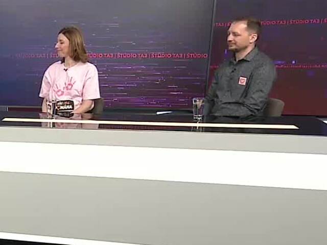 Futbal môže byť nielen o góloch, ale aj o pomoci tým, ktorí to potrebujú. Ihriská sa zahalia do ružovej