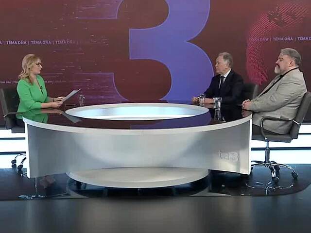 Fraška aj komédia, zhodnotil stav koalície Chmelár. Demeš varuje, že cez hádky prehliadame, ako sa mení svetový poriadok
